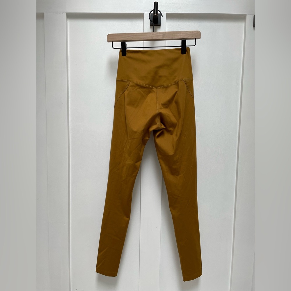 GIRLFRIEND COLLECTIVE High Rise Classic Compressive Leggings in Saddle Size XS - Picture 5 of 8